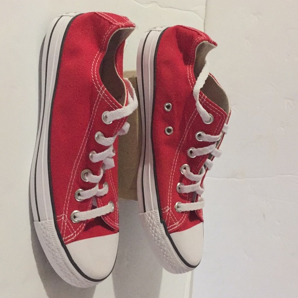 Converse All StarsRed Shoes Womans 7.5 Mens 6 - Picture 3 of 8